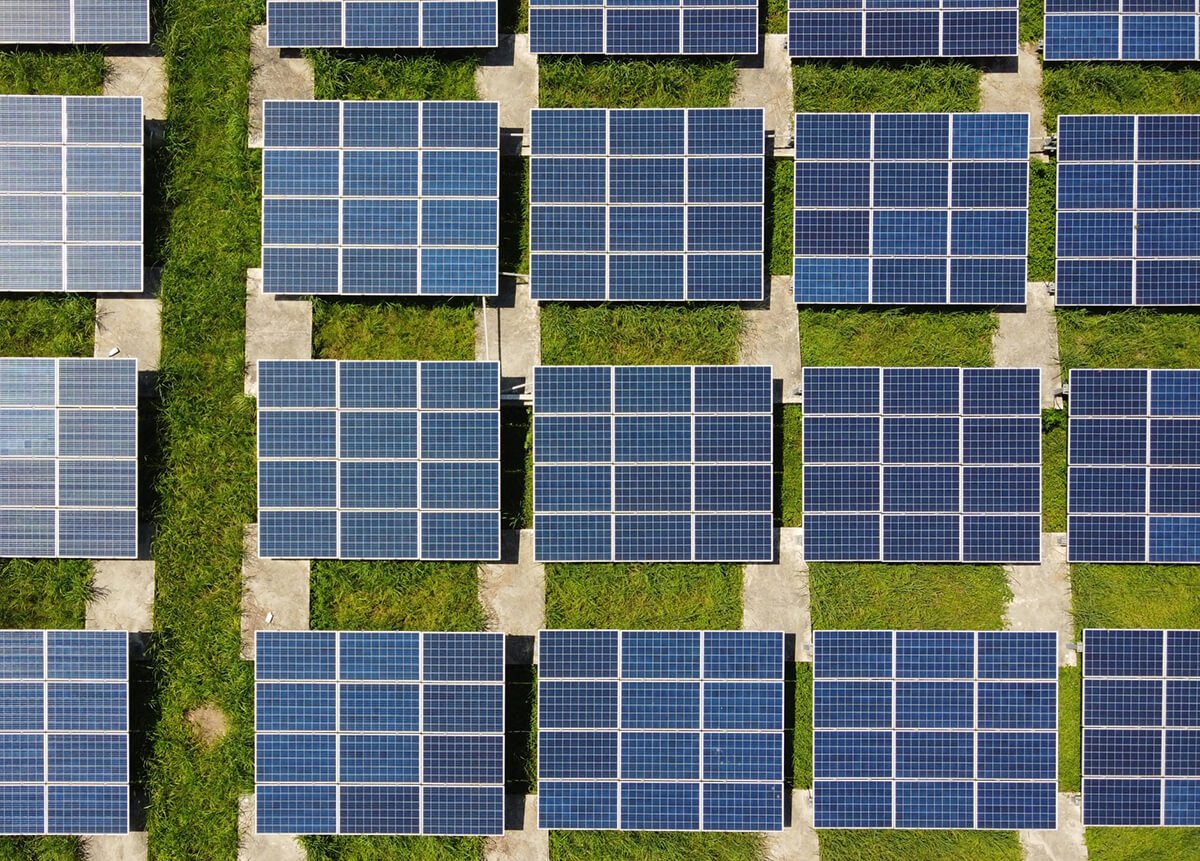 d&eacute;couvrez l'importance des panneaux solaires pour un avenir durable. apprenez comment ces technologies innovantes contribuent &agrave; la r&eacute;duction des &eacute;missions de carbone, &agrave; l'autonomie &eacute;nerg&eacute;tique et aux &eacute;conomies sur les factures d'&eacute;lectricit&eacute;. engagez-vous pour la plan&egrave;te tout en b&eacute;n&eacute;ficiant d'&eacute;nergie renouvelable.