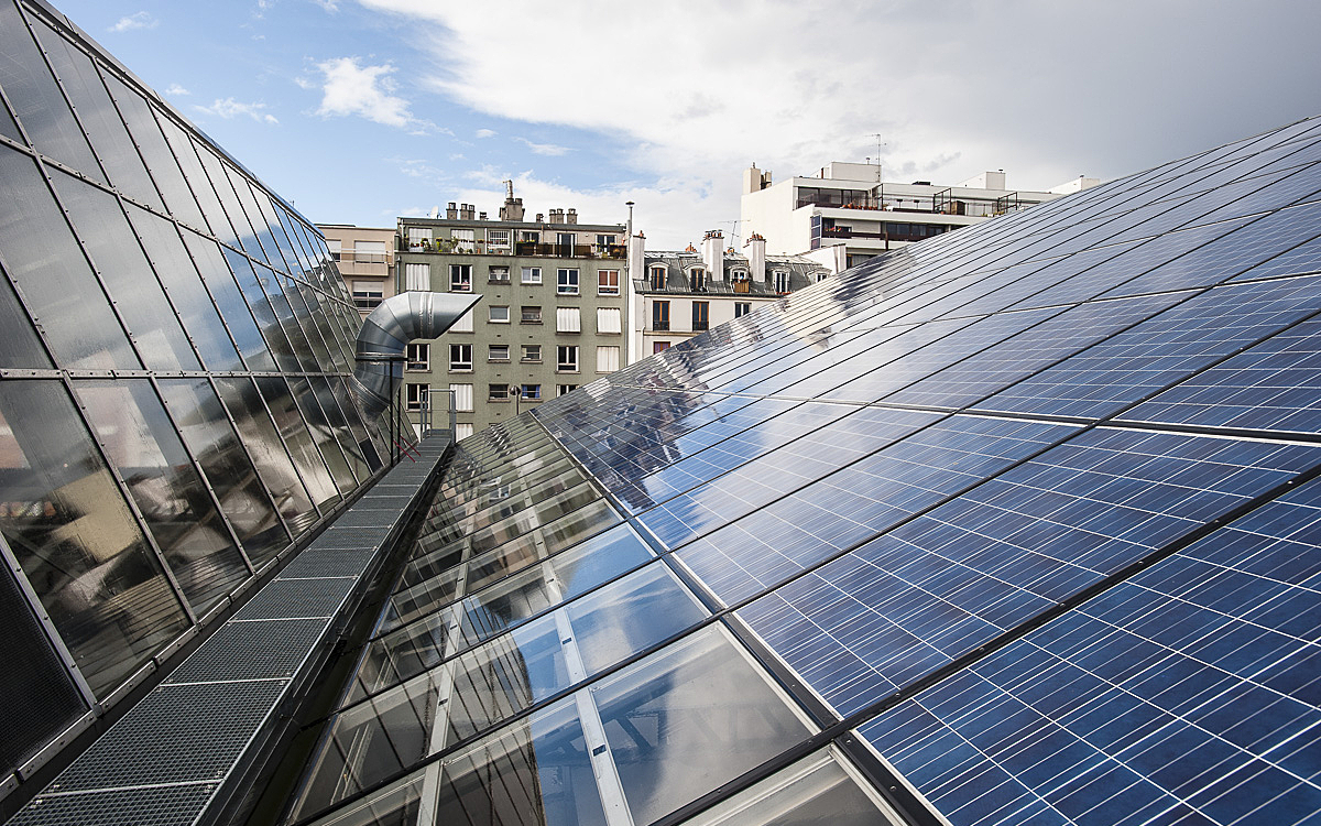 d&eacute;couvrez les avantages des panneaux solaires pour une &eacute;nergie renouvelable et durable. optez pour une solution &eacute;cologique qui r&eacute;duit vos factures d'&eacute;lectricit&eacute; et pr&eacute;serve l'environnement.